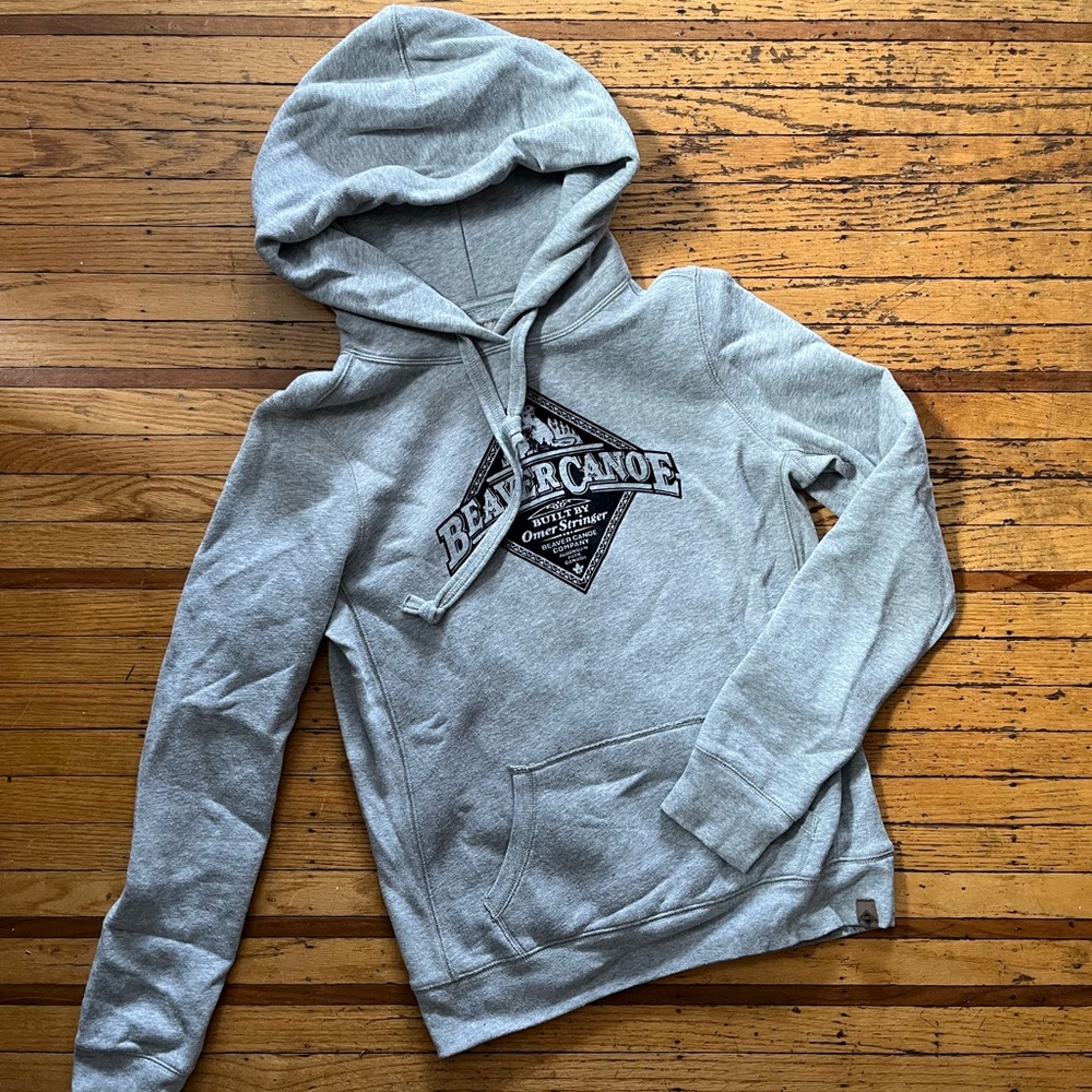Beaver Canoe Gray Logo Hoodie | Medium